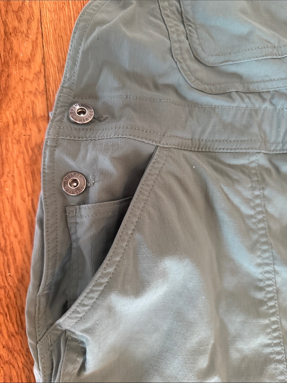 Women's Heirloom Gardening Bib Overalls Sz. M 29 - Picture 5 of 10